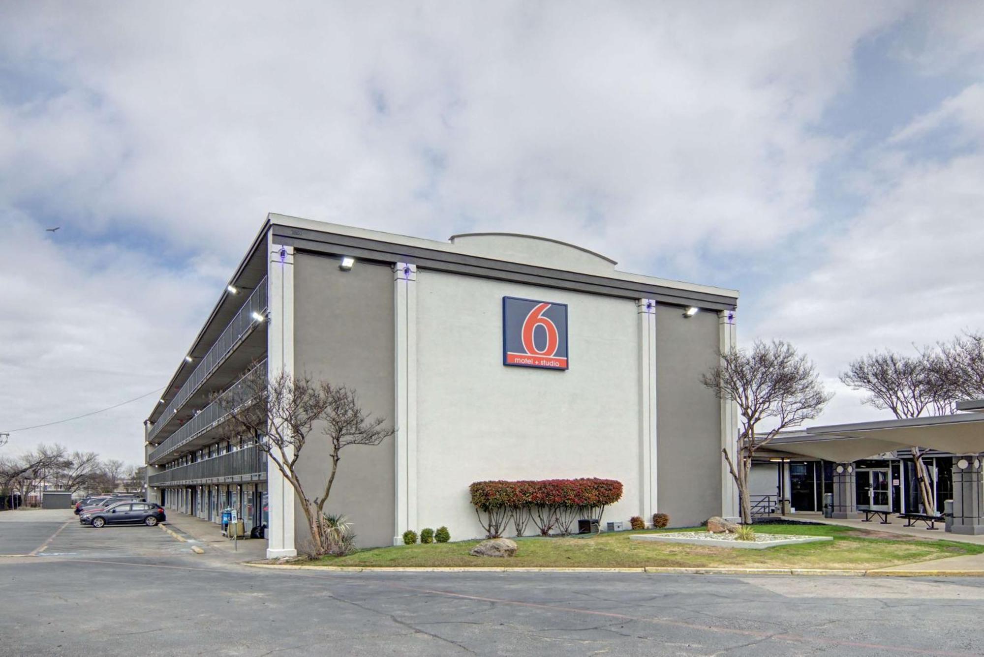 Studio 6 Mesquite, Tx Town East Exterior photo